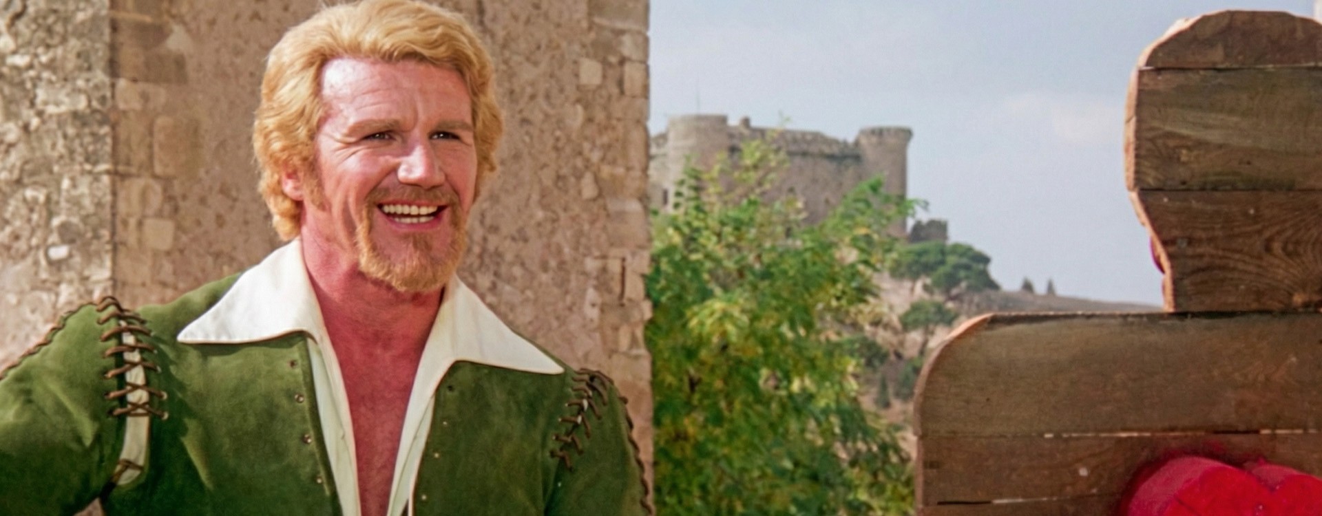 Storia di arcieri, pugni e occhi neri